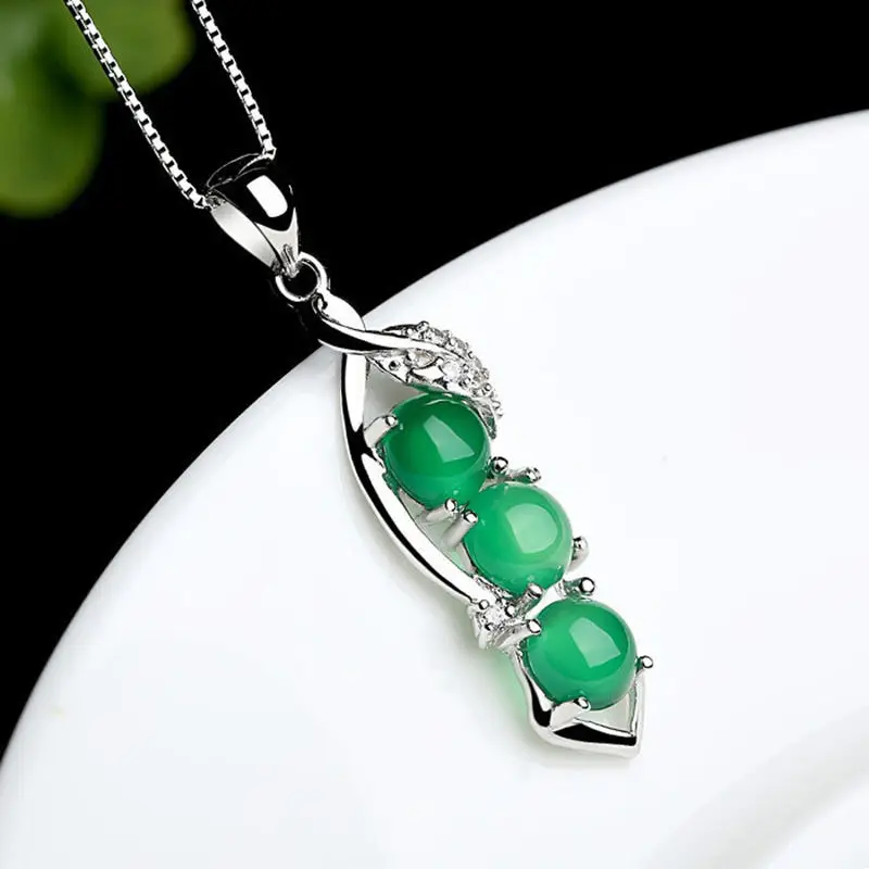 

Hetian Sapphire Outing Green Demon Pestle Pendant Natural Jade Exquisite Perfect Necklace Quality Jewelry Accessory Gift