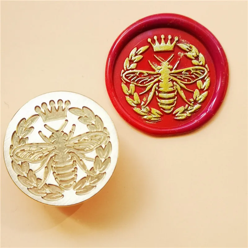 Crown bee honey bee Wax Stamp Exquisite Paint wood handle,DIY Ancient Seal Retro Stamp,Personalized Stamp Wax Seal High Quality