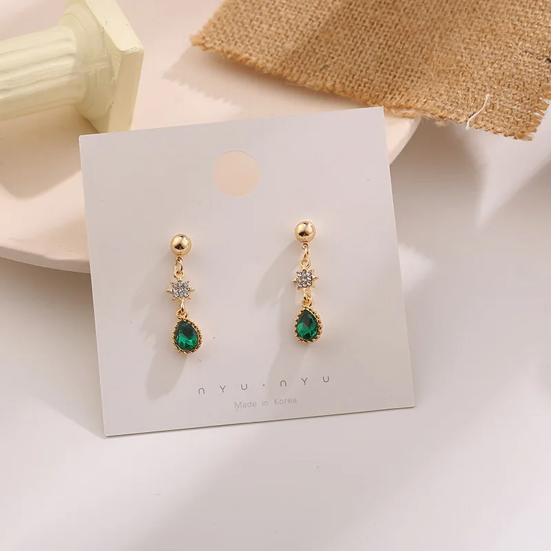 Korean Retro Resin Water Drop Green Stone Clip Earrings Temperament Six-pointed Star Rhinestone Non-pierced Clip On Earrings