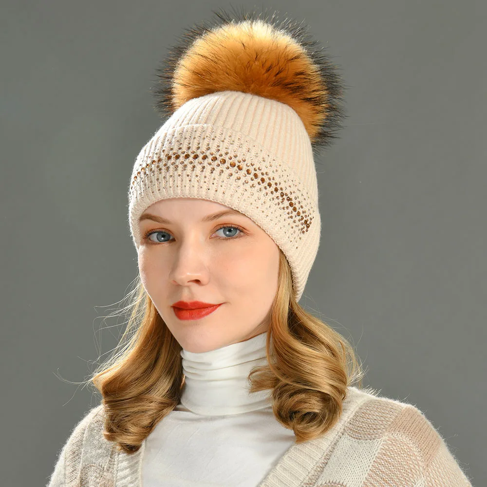 

Women Winter Beanie Hat High Quality Cashmere Hat Rhinestone Fashion Knitted Warm Skullies