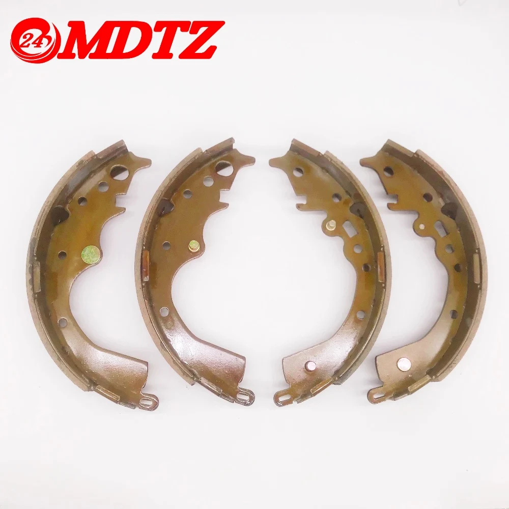 Sepatu Rem Otomotif Berkualitas Tinggi untuk TOYOTA HIACE TACOMA TRH223 KDH222 2004-2020