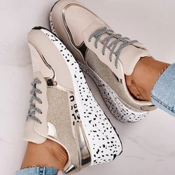 Scarpe da ginnastica da donna piattaforma scarpe Casual da donna scarpe vulcanizzate scarpe da corsa da donna leopardate scarpe da ginnastica femminili stringate argento sportive