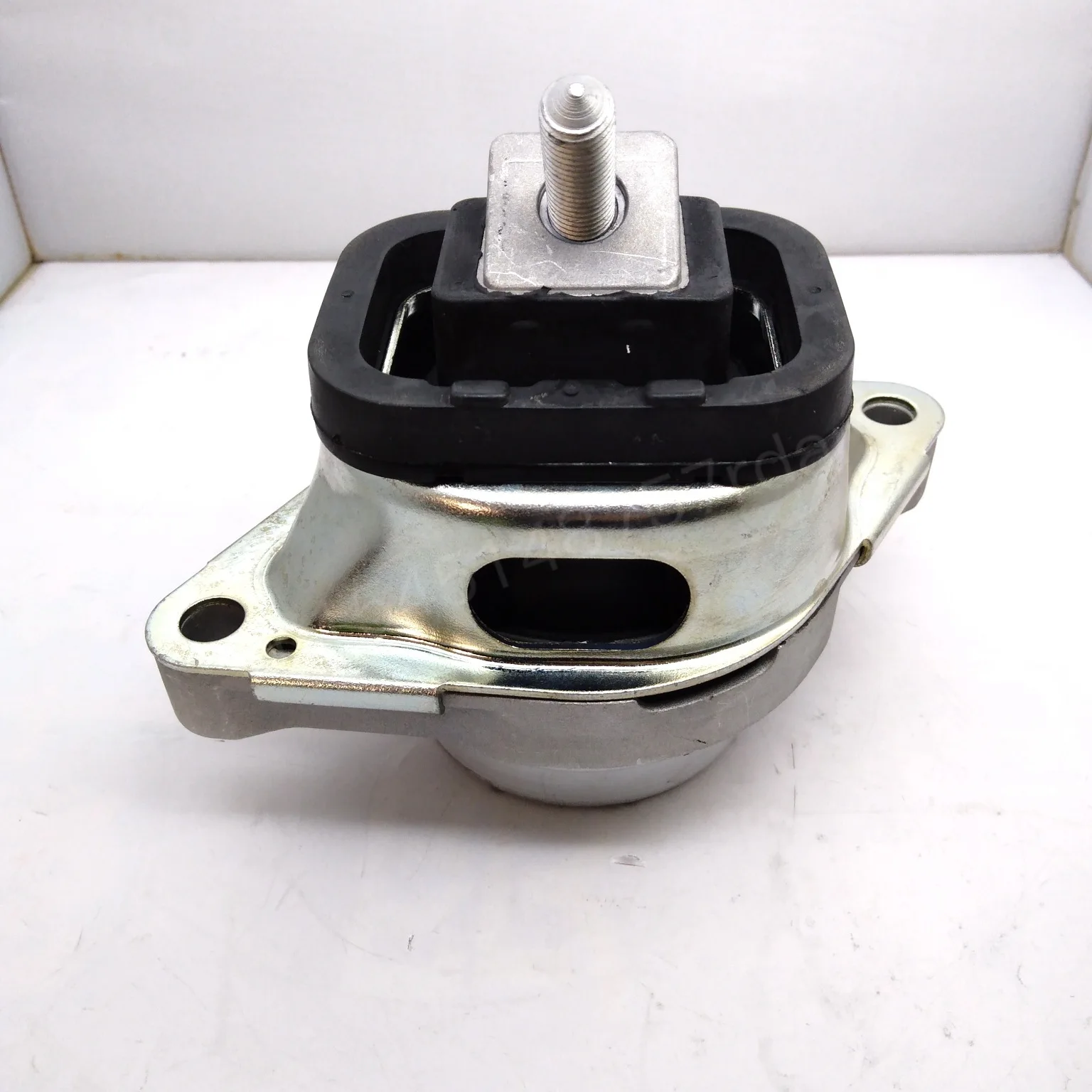 Automobile engine support / left support is Suitable for range rover L322 kkb500480 kkb500500