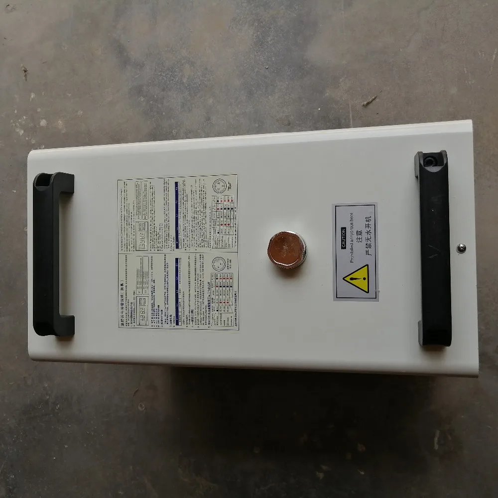 Raffreddamento del refrigeratore d'acqua industriale CW5200 di vendita calda di trasporto libero per tubo laser da 100 W 150 W