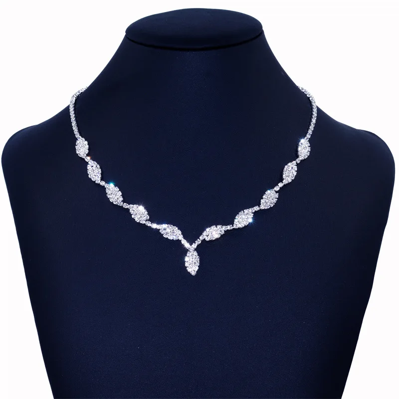 New Water Drop Necklace Rhinestone Long Wave Pendant Full Crystal Silver Necklace Elegant Bridal Wedding Jewelry Wholesale