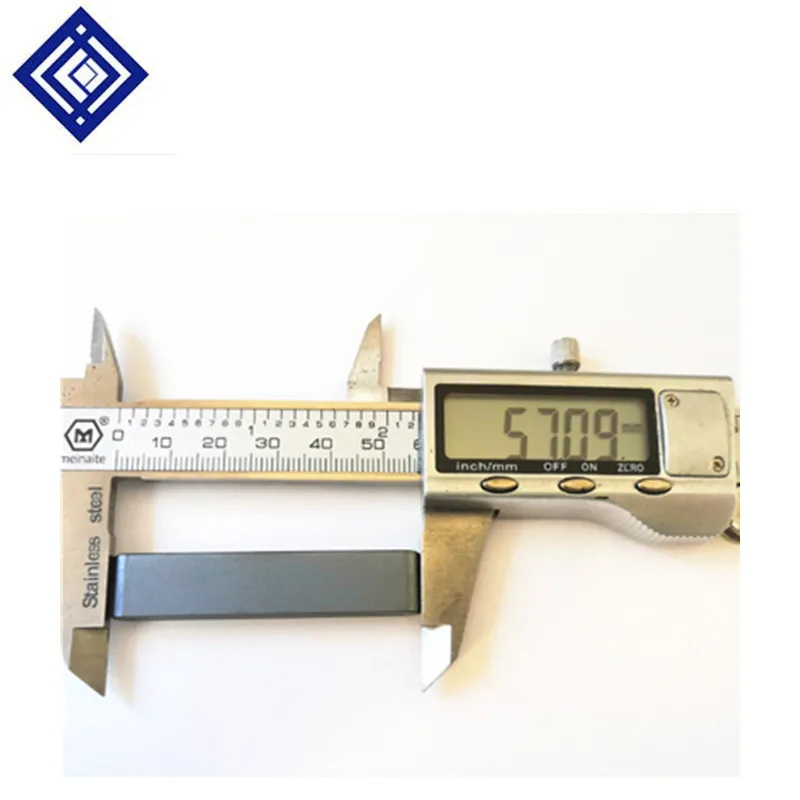 حلقة مغناطيسية مسطحة عالية الجودة من النيكل والزنك والفيريت FS7.6 * 6.5*12 ، حلقة مغناطيسية مسطحة تنعيم عالية التردد 40 نواة