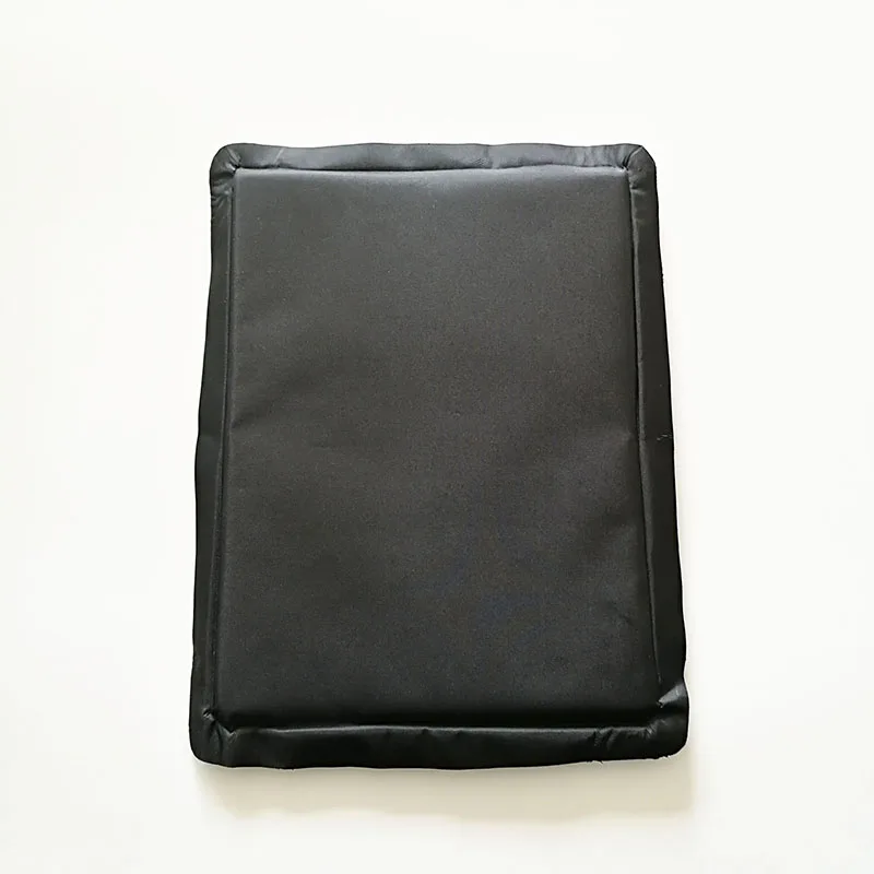 "Placas de armadura macia à prova de balas,