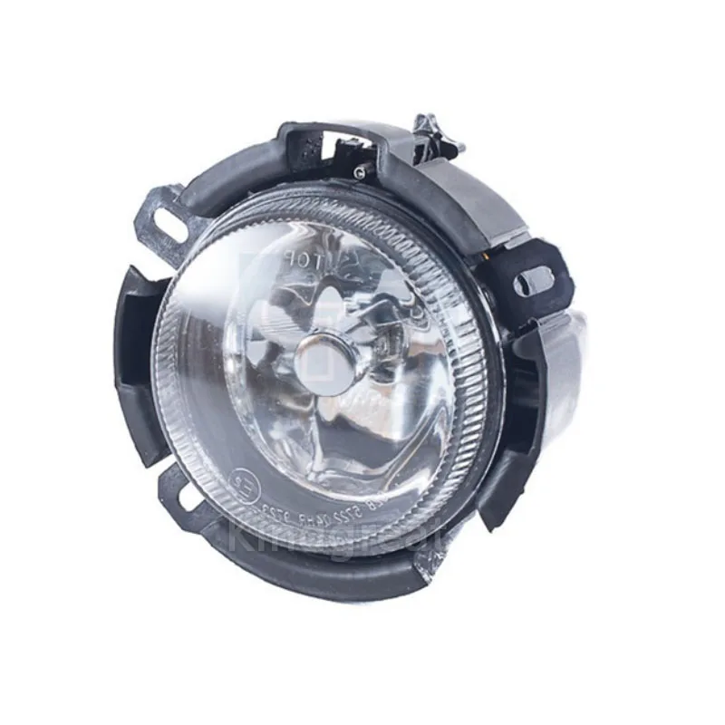 

Car Fog Light Front Light Is Suitable For Lveco Eurostar Truck Front Fog Light 504032148 504032145