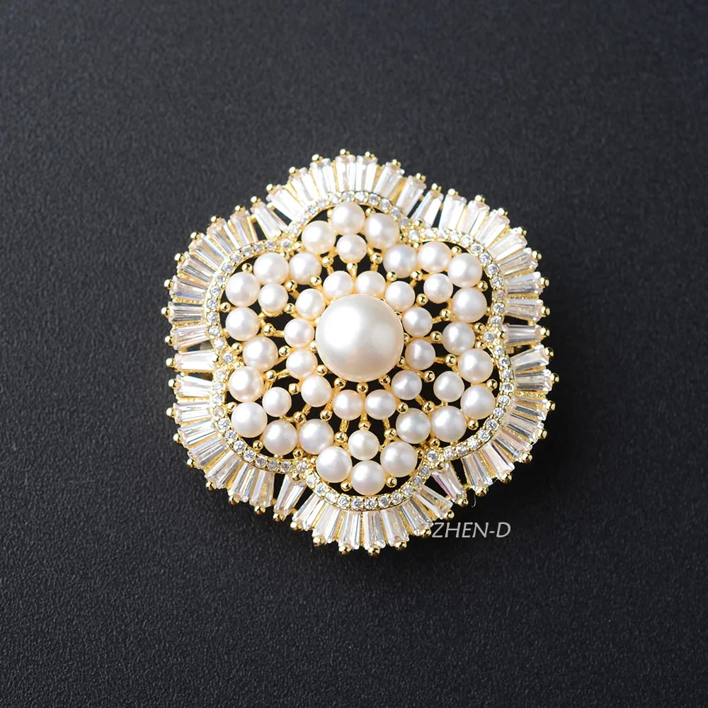 

ZHEN-D Treasure Extravagance Golden Elegant flower Brooch Freshwater akoya Pearls Shining perfect gift Lapel Pins for women