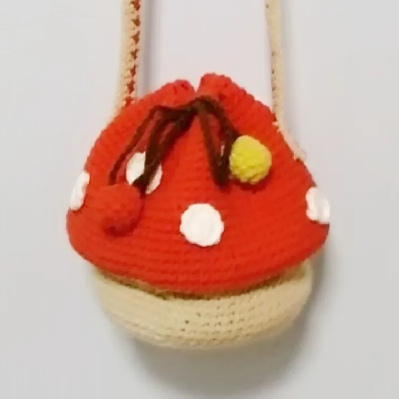 2pcs/Knitting snack bag strawberry Bag Messenger Bag children\'s backpack lovely fruit bag hand crochet bag