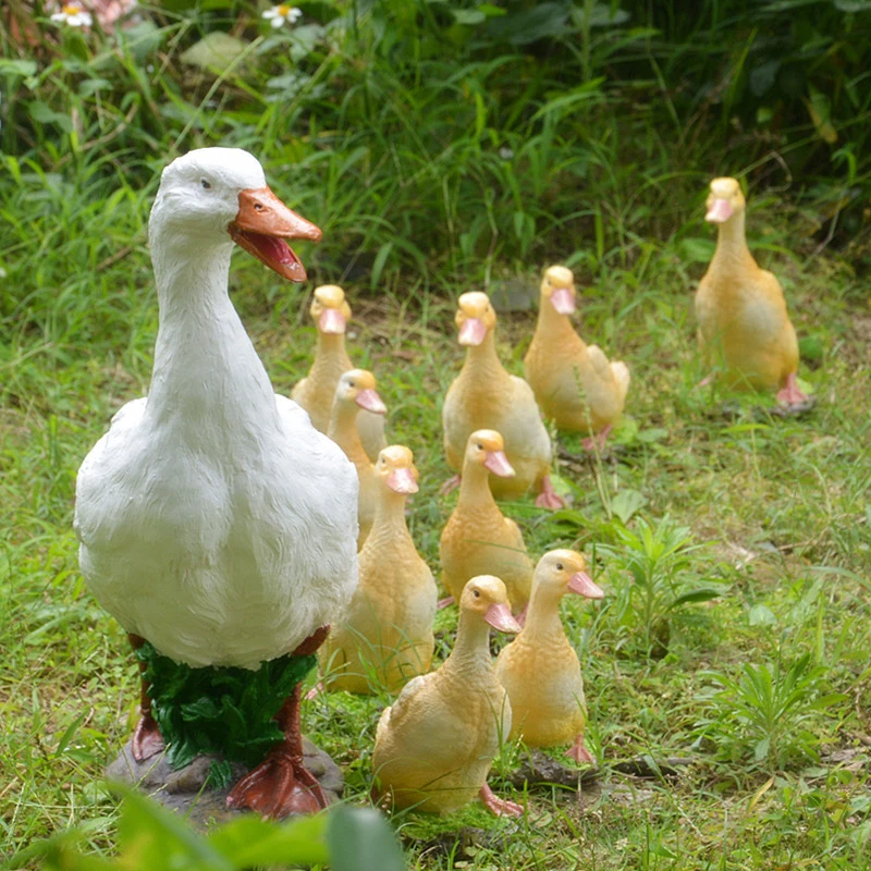 Cute Duck Resin Garden Statue Backyard Pond Ducks Decoration Bird Sculpture Indoor Outdoor Yard Decor Pond Lawn Ornament