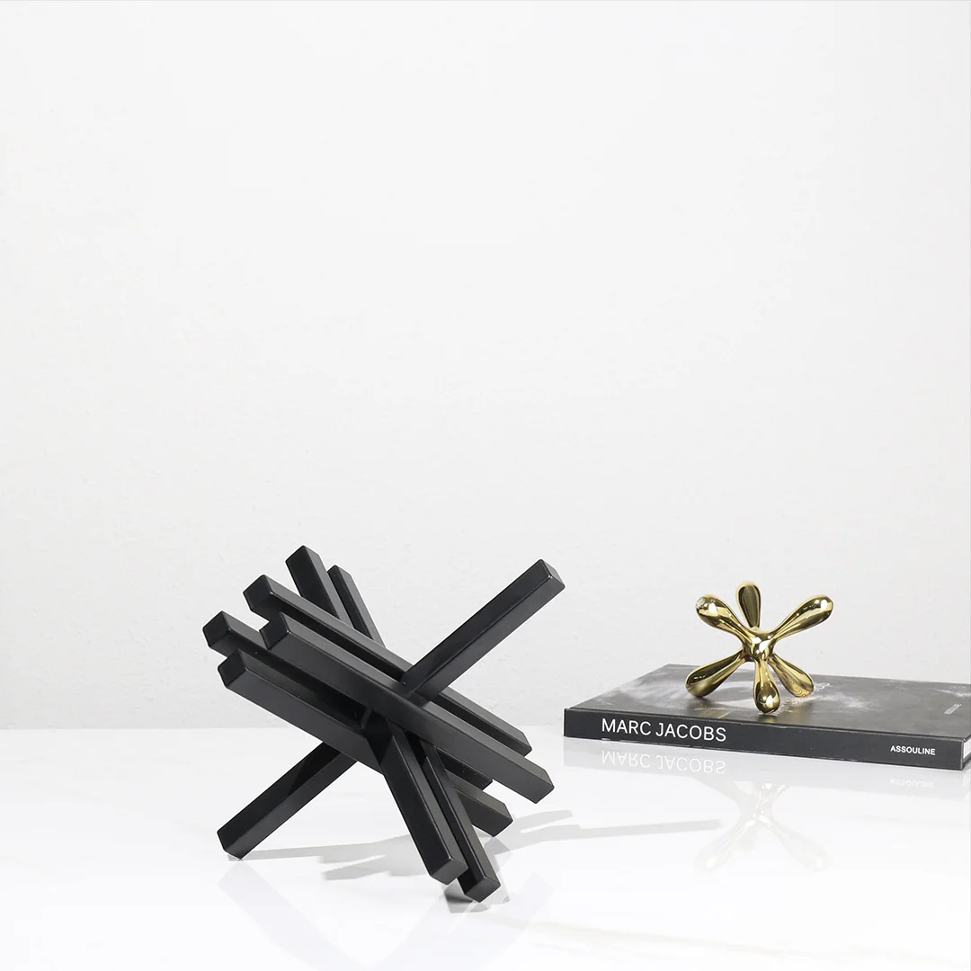 Postmodern Minimalist Black Metal Geometric Interlaced Ornaments Nordic Model Room Soft Ornaments Study Desk Furnishings