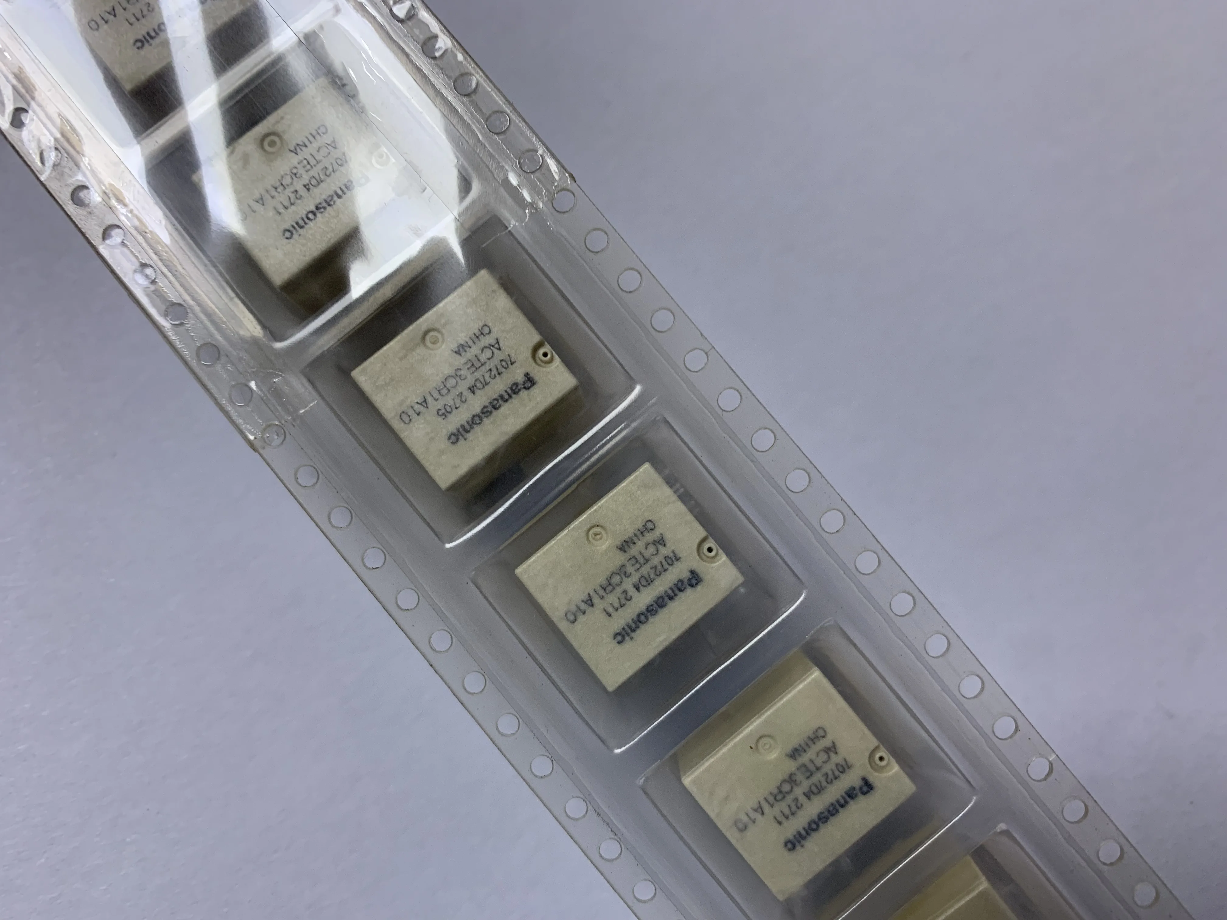 Panasonic – relais embarqué 8 broches, 2 pièces/lot