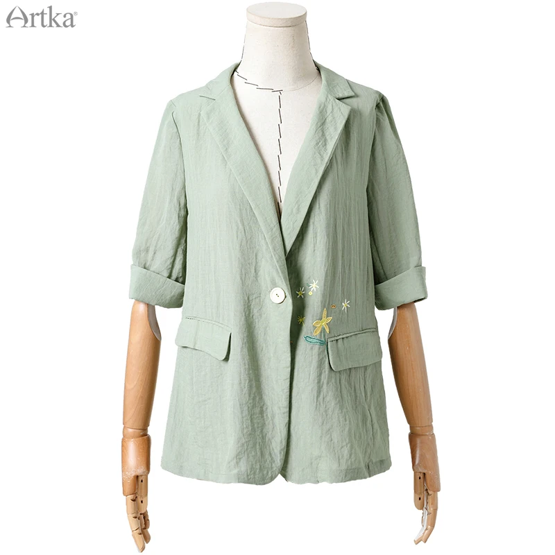 ARTKA 2020 Frühling Sommer Neue Frauen Blazer Mode Stickerei Jacke Mantel Casual OL Stil Frauen Blazer und Jacken WA20207C