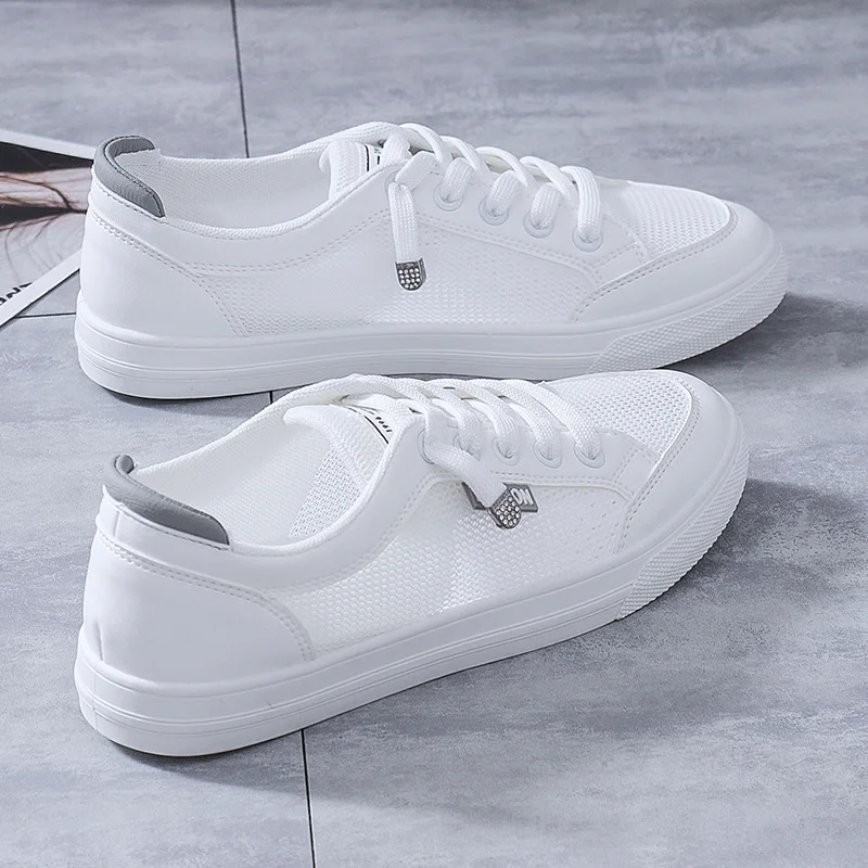 Vulcanized Women's Shoes Leisure Sports Shoes Spring and Summer Breathable Knitted Shoes Fashion Flat Sports Shoes
