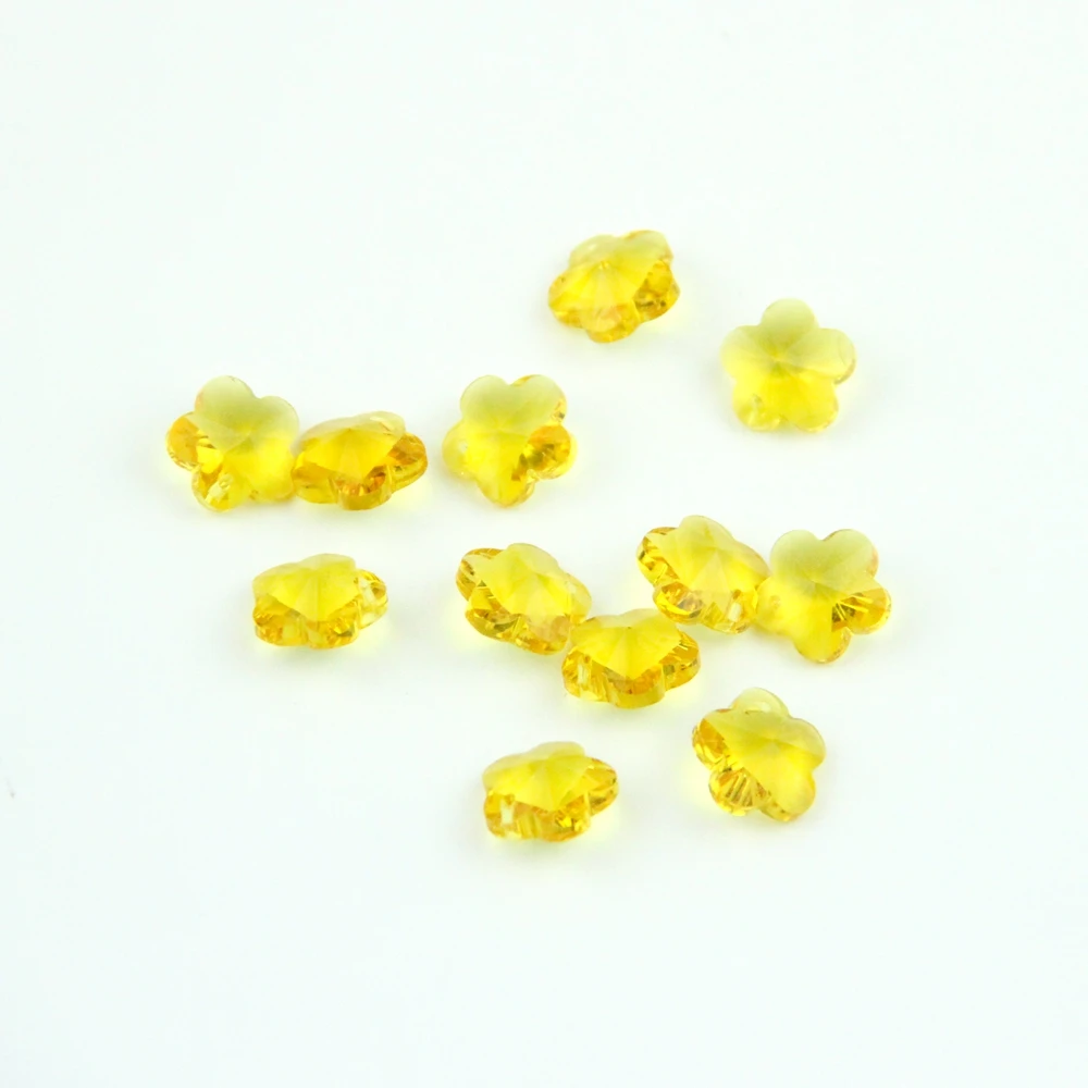 

100pcs/lot 14mm Plum Blossom Crystal Beads Topaz For Wedding & Home Decoration Glass Trimming Beads