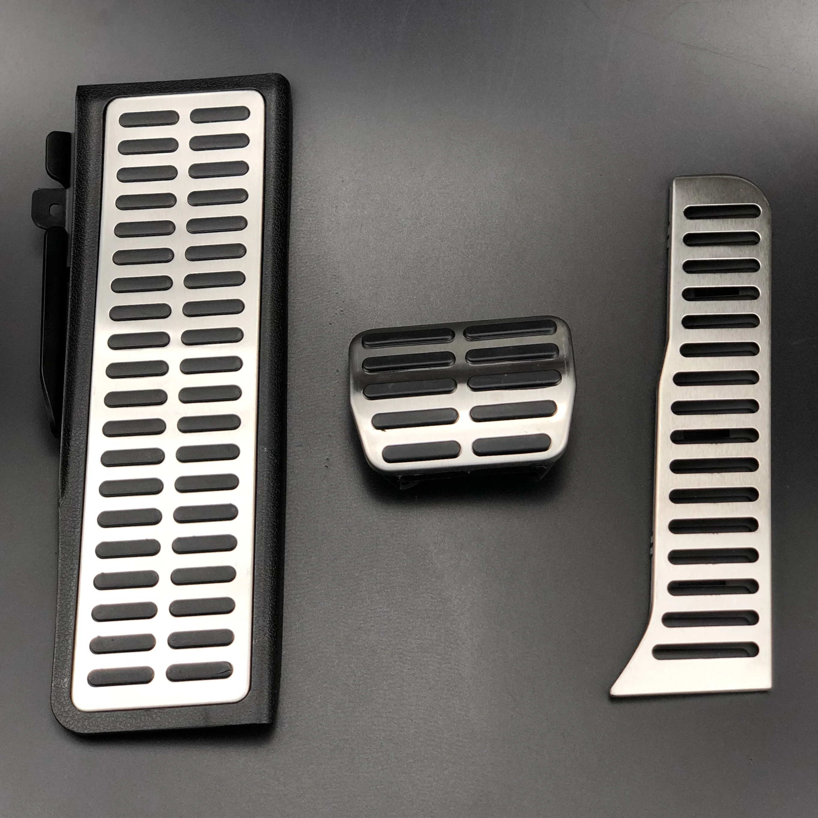 Car-Styling Pedal For Volkswagen Golf 5 6 MK5 MK6 Scirocco CC Passat B6 B7 Shara Tiguan Jetta mk6 Beetle Touran Vento Rabbit
