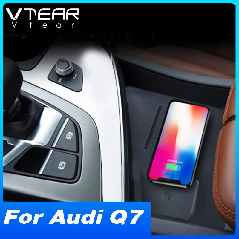 Car Wireless Charger 15W Fast Mobile Phone Charging Panel adapter For Audi Q7 2016-2018 Interior Product Auto Accessories