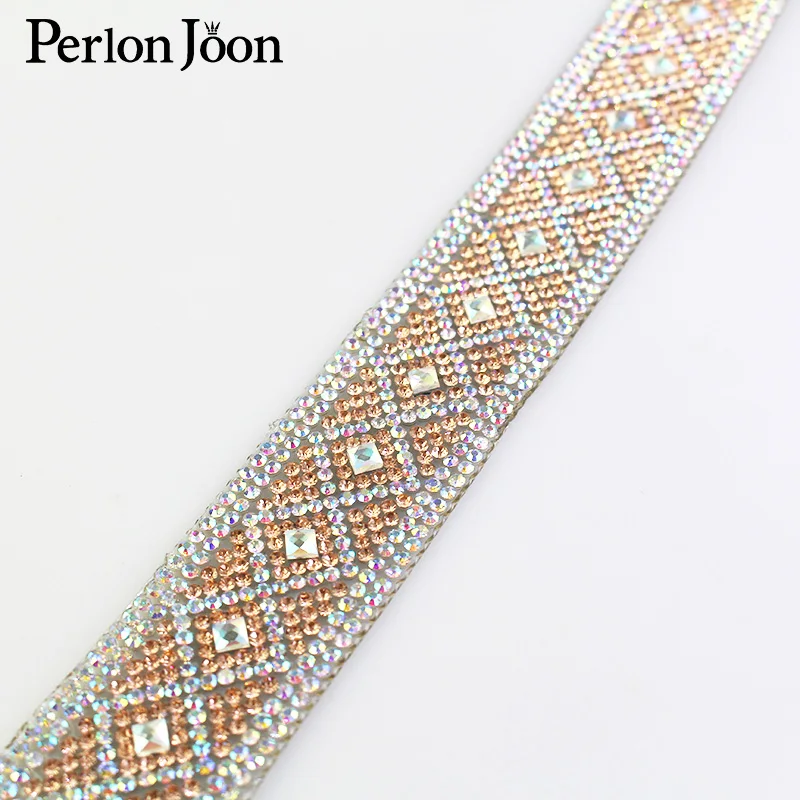 1 stocznia 2,5 cm Rhinestone Hot Fix Tape Ribbon Crystal Rhinestone Decoration Iron Trim DIY na odzieży Akcesoria Buty TR016