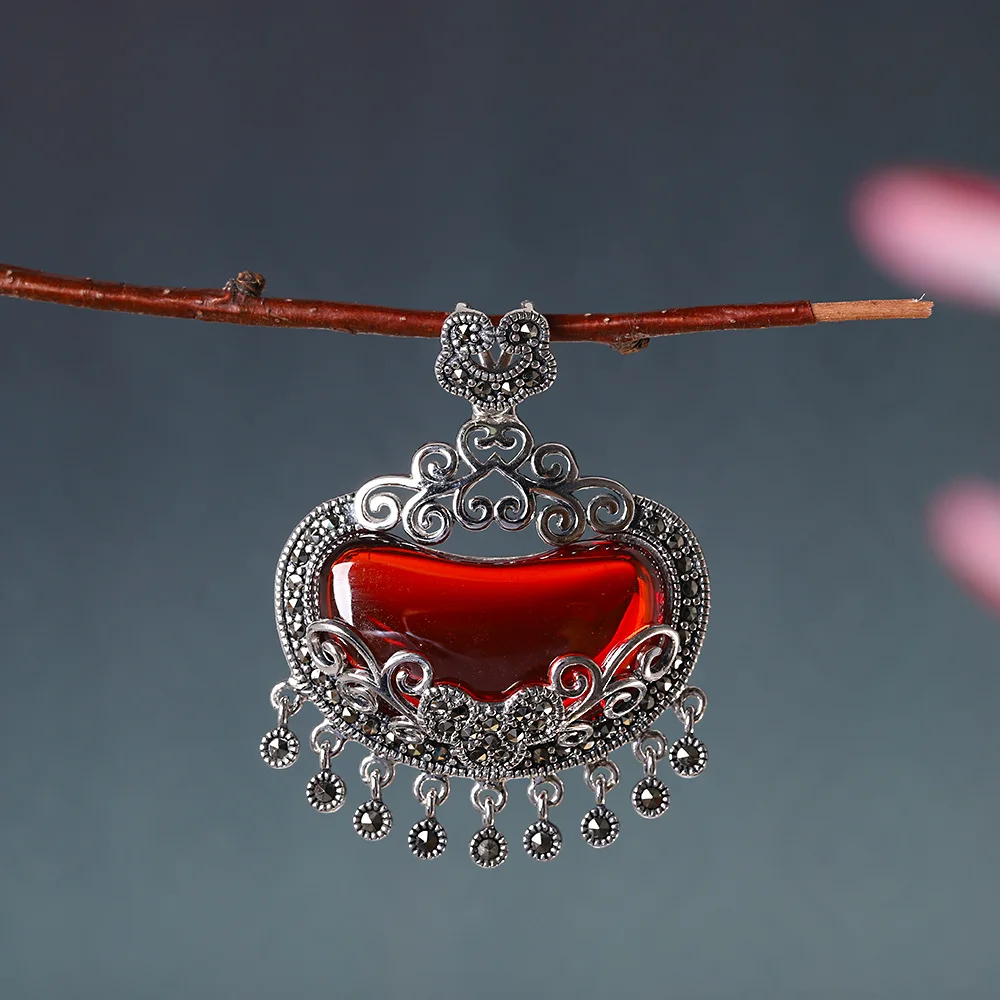 

Безотворные восточные красивые подвески из халцедона в форме сердца для женщин, ожерелья с кисточками из марказита, без цепочек, тайские серебряные украшения 925 пробы
