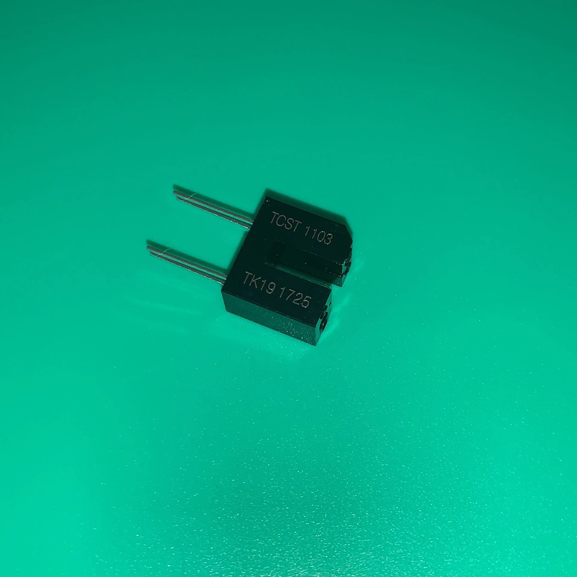 10pcs/lot TCST1103 DIP-4 SENSR OPTO SLOT 3.1MM TRANS THRU TCST 1103 TRANS OPTICAL SENSOR TCST-1103 TC ST1103