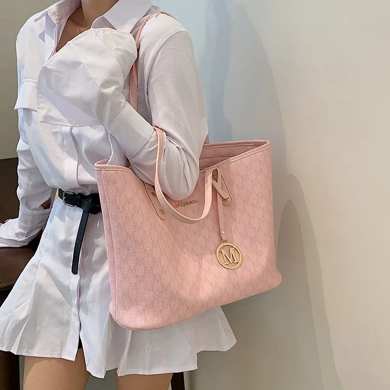 Summer High Quality Leather Fashion Large-capacity One-shoulder Armpit Women\'s Bag Work Student Travel Female Retro Handbag Tote