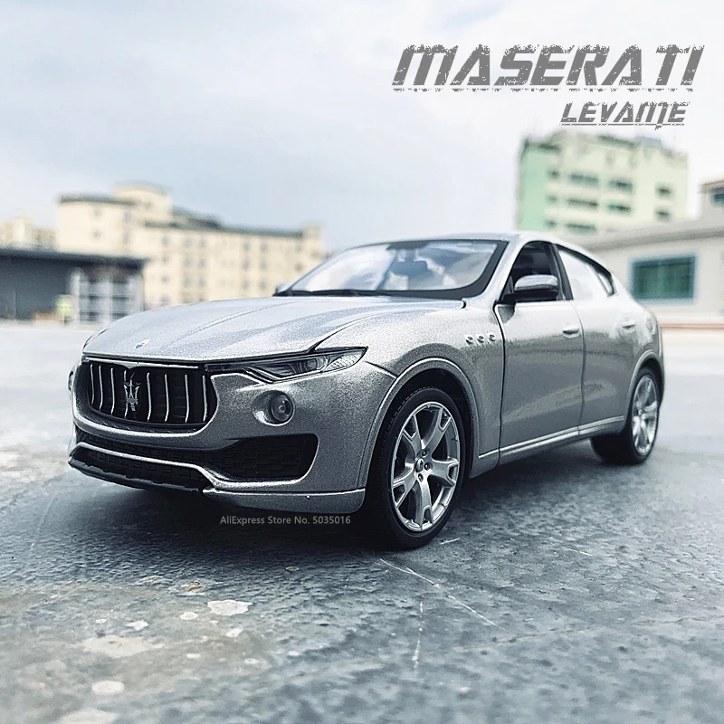 Bburago 1:24 Maserati Levante SUV Static Die Casting Car Collection Model Car Toy simulation alloy model crafts decoration