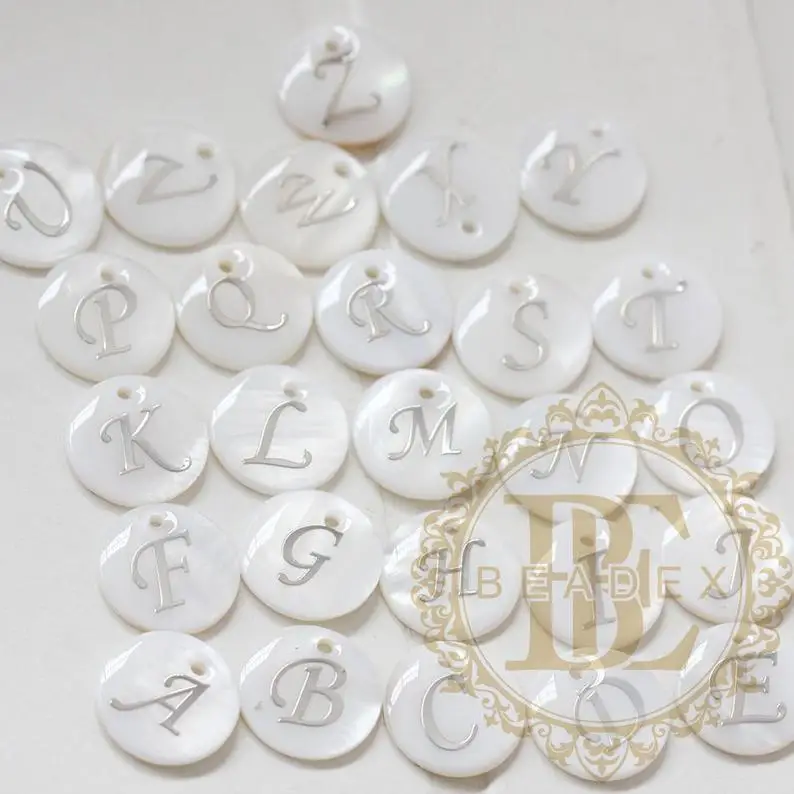 

DIY Supply-Natural Shell with Alphabet Finding - Silver Color - Alphabet - Letter - Round 15mm (B203)