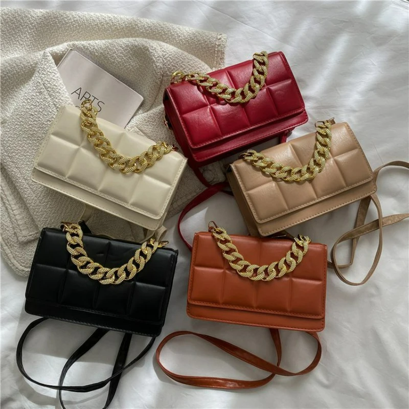 TRAVEASY2024New Crossbody Bag Female Chao Lady Rhombic Chain Pu Bag Fashion Single Shoulder Portable Small Square Bag Women Bag