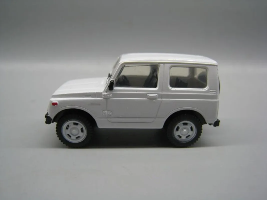 New product 1:64 Suzuki JIMNY plastic off-road car model,new product SUV car toy,children\'s educational toy,free shipping