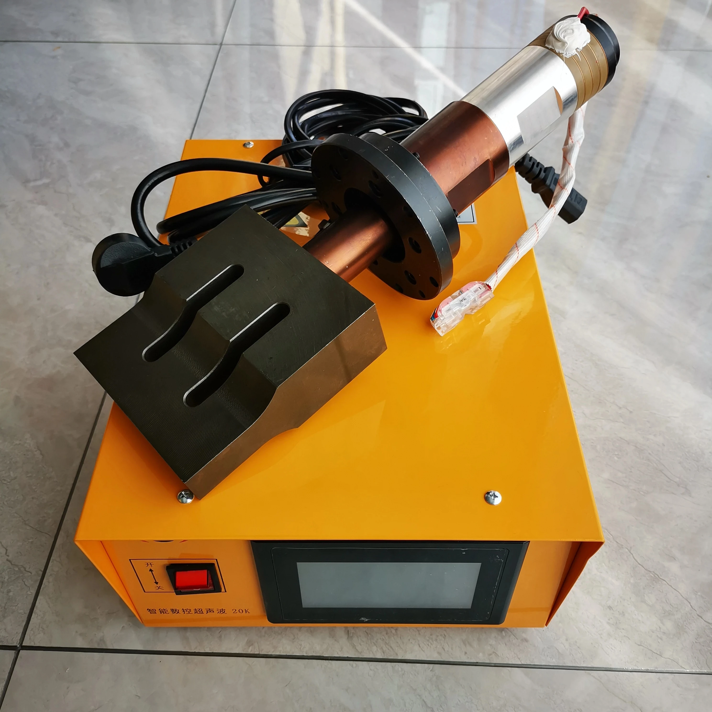 20K 2600W 2000w transducer with 110x20mm mold flange Ultrasonic Transducer Generator welding machine for mask ear loop welder