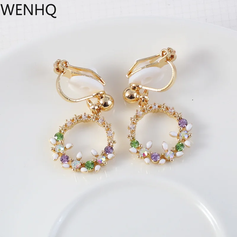 WENHQ Women\'s Fashion Luxury Dangle Clip on Earrings No Pierced High Quality Cubic Zircon Geometric Round Shape Ear Clip New