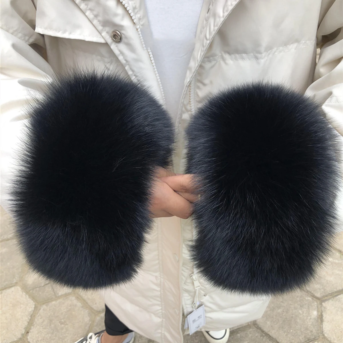 custom madeHigh Quality Fox fur Cuffs Hot Sale Wrist Warmer Genuine Fox Fur Cuff Arm Warmer Lady Bracelet Real Fur Wristband Glo