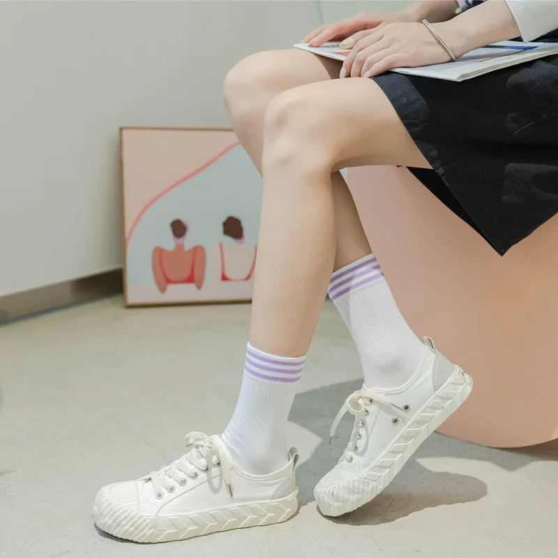 

Ins Fashion stripe Ⅲ Three bars Simplicity New Street Sports Socks Women Girls Solid Colorful Middle Tube Soft free shipping