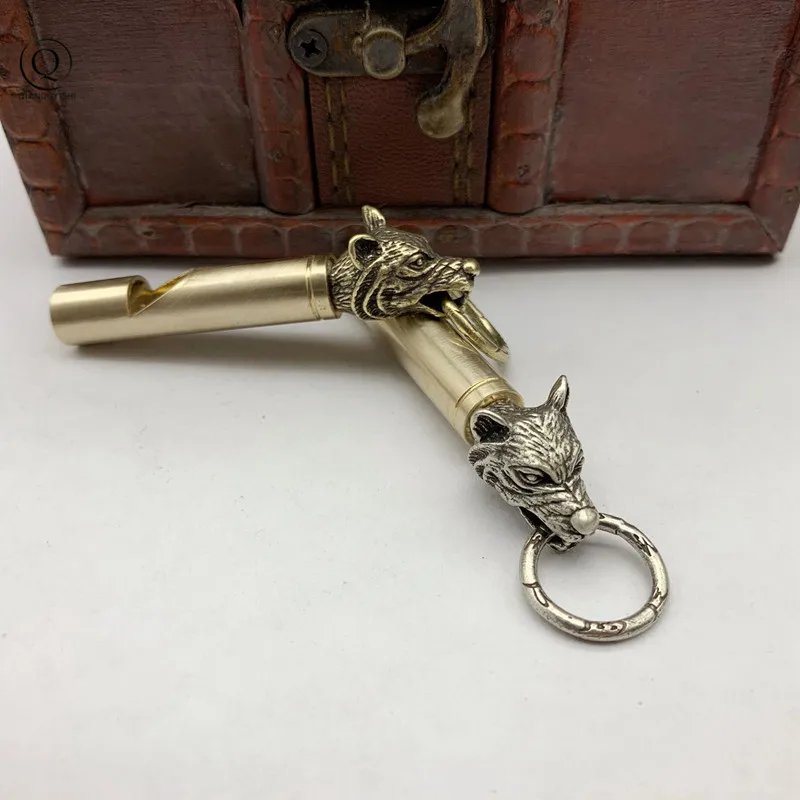 Alta qualidade cabeça de lobo chaveiro pingentes ao ar livre árbitro apito do vintage chaveiros para a sobrevivência selvagem assobios chaveiro jóias