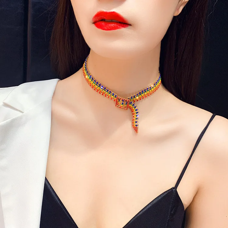 ANL046, Rainbow Rhinestone Necklace Lesbian LGBT Pride Gay Pride Crystal Chain Choker Necklace Belt Buckle Women Clavicle Chain