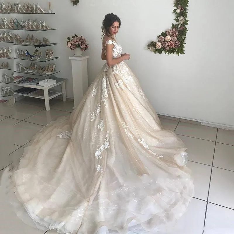 Vestidos de novia de encaje sin hombros, con apliques de lentejuelas, cuello en V, cola de tul, manga corta, línea A, vestido de novia de boda 2022