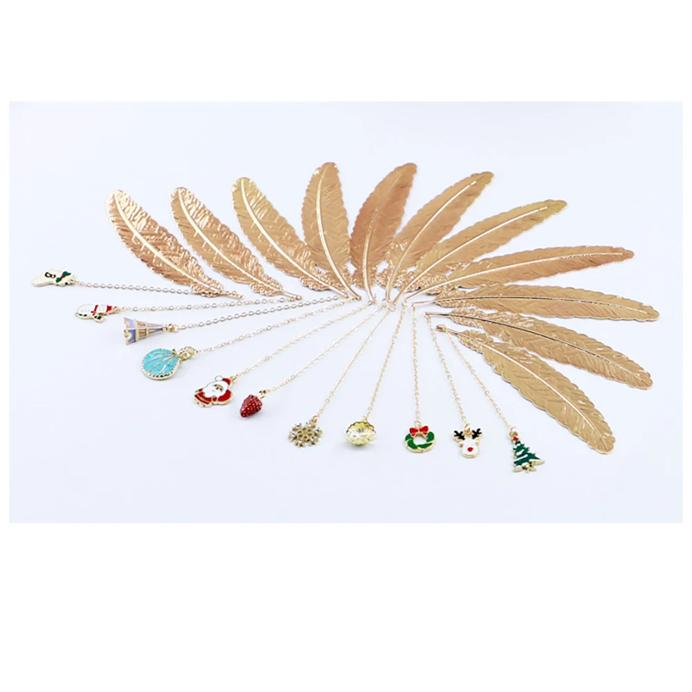 Cute Christmas Metal Feather Bookmarks Santa Claus Snowflakes Book Marks for Teachers Gift Beautiful Book Accessories