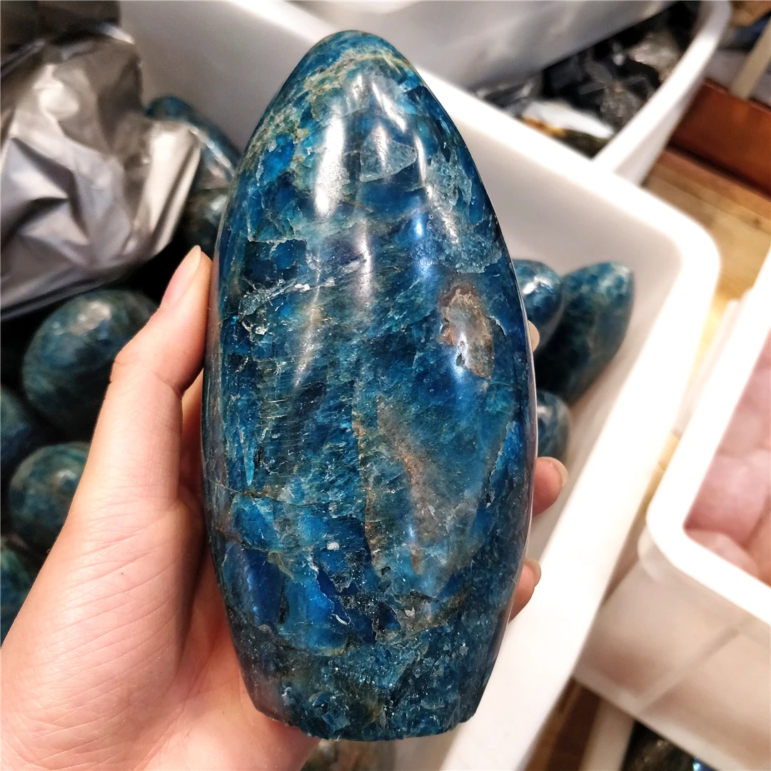 

1KG Natural Blue Apatite Spiritual Healing Polished Home Table Furnish And Decorate Crystal Cabochons Stone Products