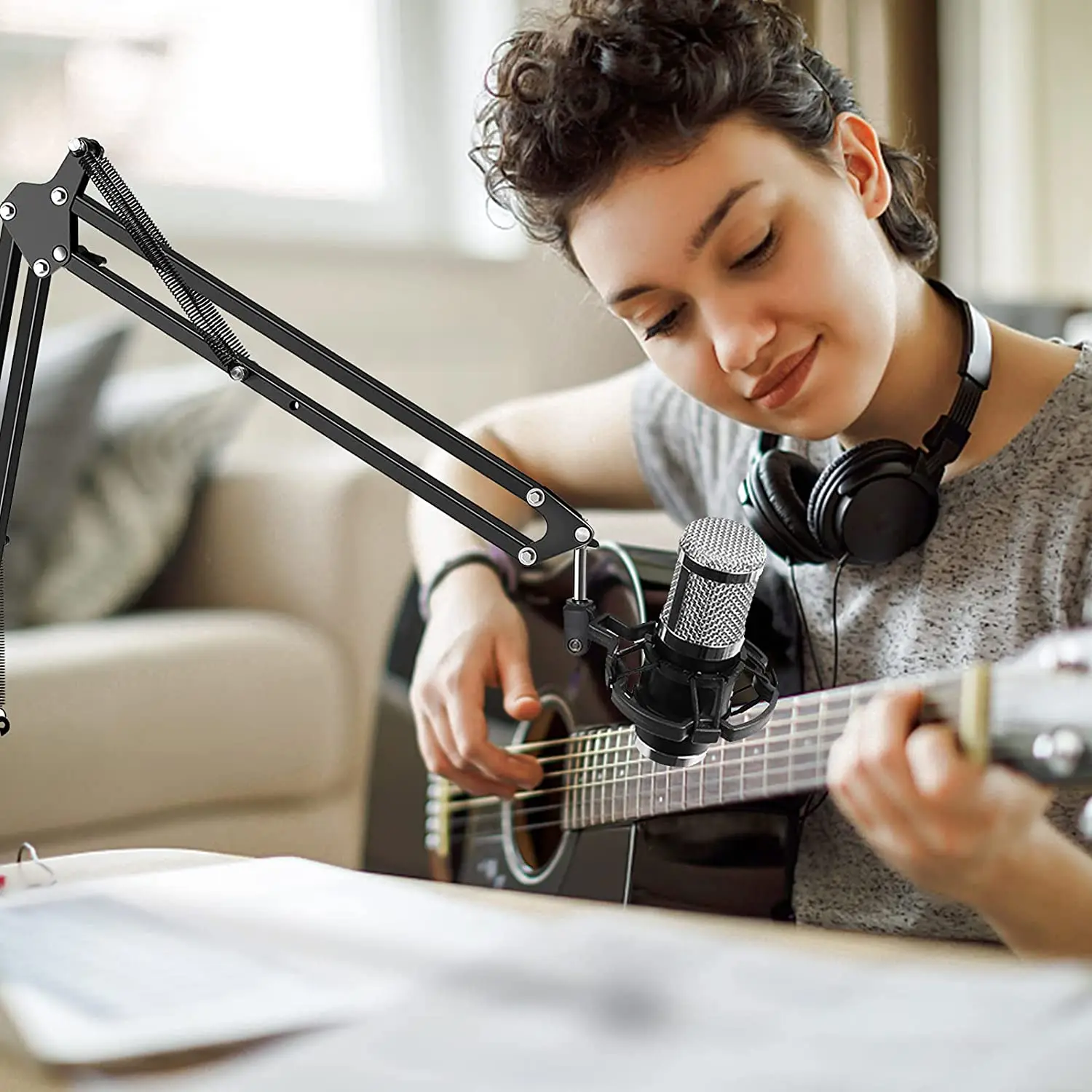 Desktop Mic Arm Stand Verstelbare tafelstandaards met 3/8'' microfoonclipstandaard voor webcamlicht, ringlicht, videolamp