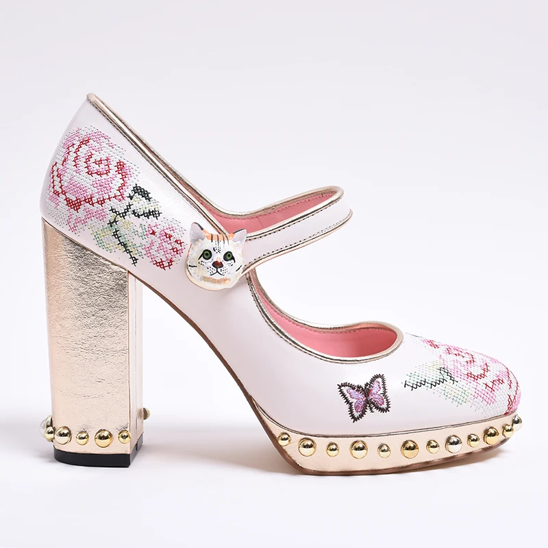 Rose Embroidery White Leather Wedding Shoes Mary Janes Cat Buckle Low Platform Pumps Gold Chunky Heels Bridals Dress Shoes