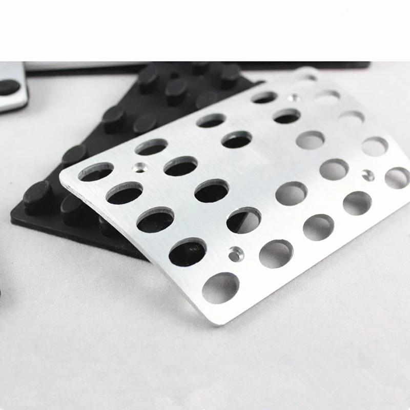 Aluminium Fuel AT Foot Pedal  Cover fit For Lexus RX330 350 IS200 250 300 LX430 GX300 LS400 pedales