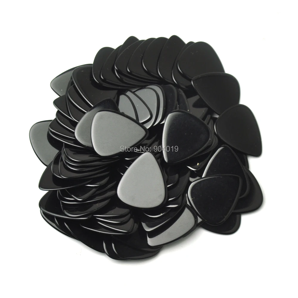 Lots of 50pcs Extra Heavy 1.5mm Blank Guitar Picks Plectrums Solid Black For Electric guitar bass