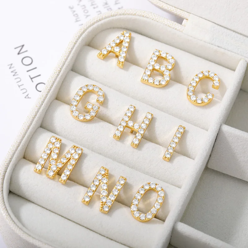 Crystal 26 Letters Brooch Pin Initial Brooches for Women A-Z Brooch with Rhinestones Fashion Jewelry Gift Suit Shirt Collar Pins