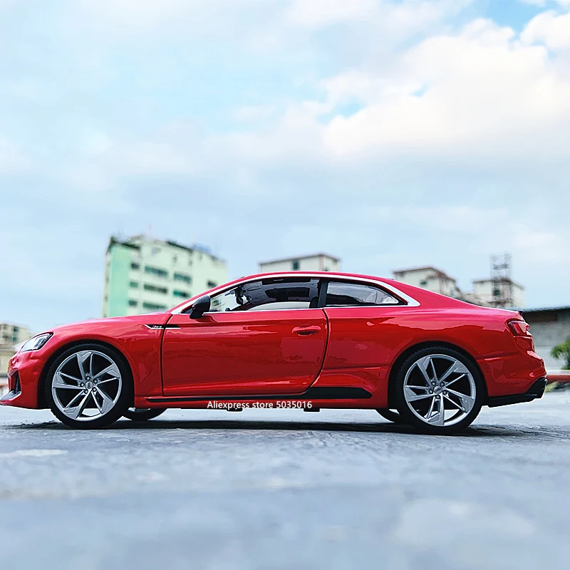 Bburago 1:24 Audi RS5 RAD simulation alloy car model crafts decoration collection toy tools gift