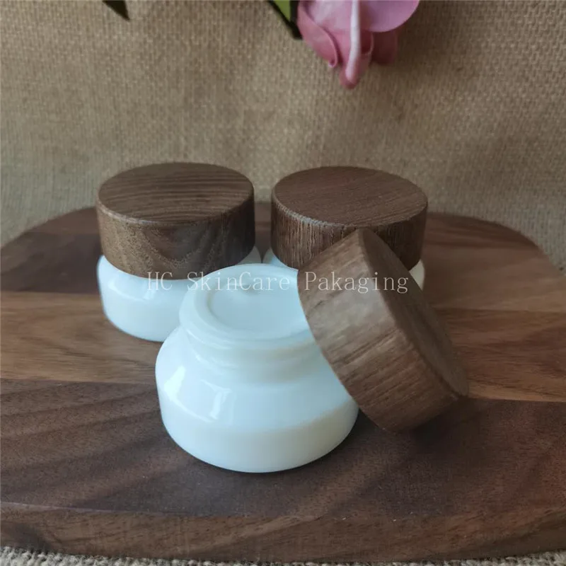 

Skin Care Tools15g 50g White Porcelain Glass Jar with Dark Wood Bamboo Lid Luxury Cosmetic Packaging Empty Face Cream Jar