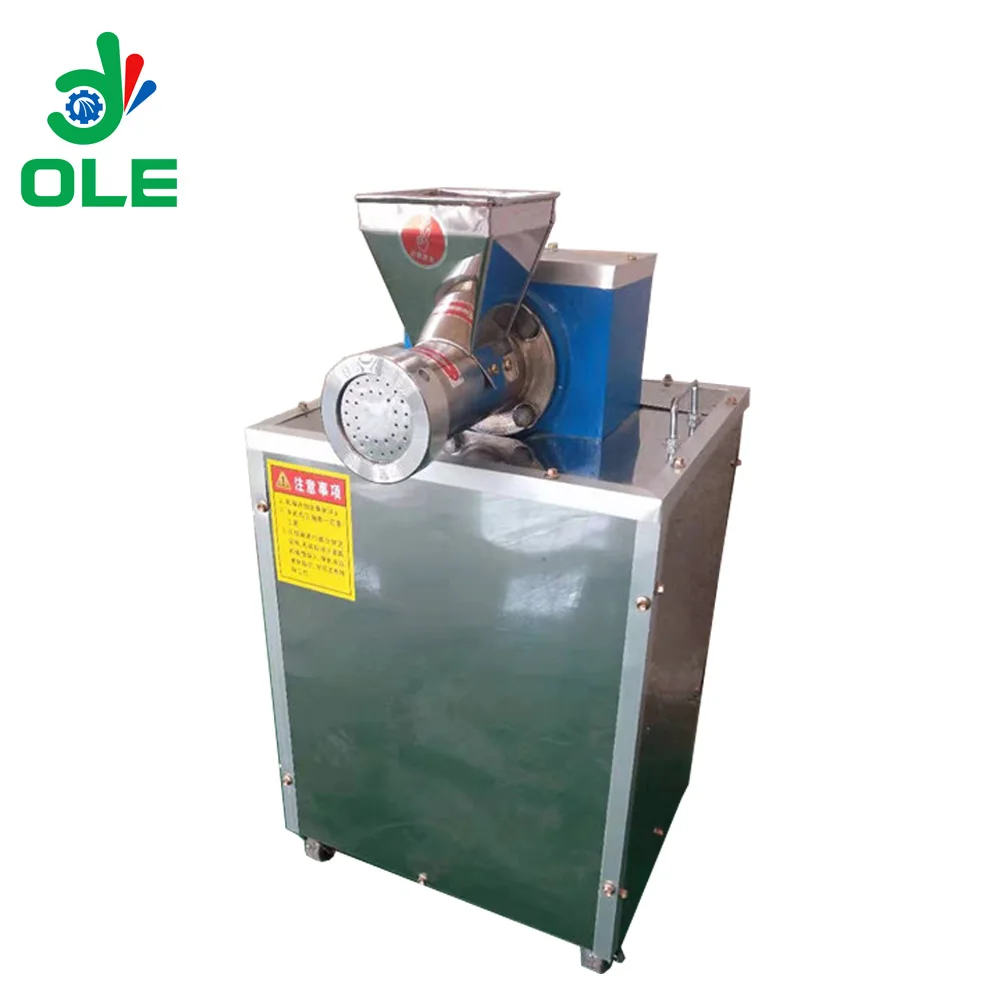 3つの型を備えた大きなパスタ麺機、100キログラム/時間