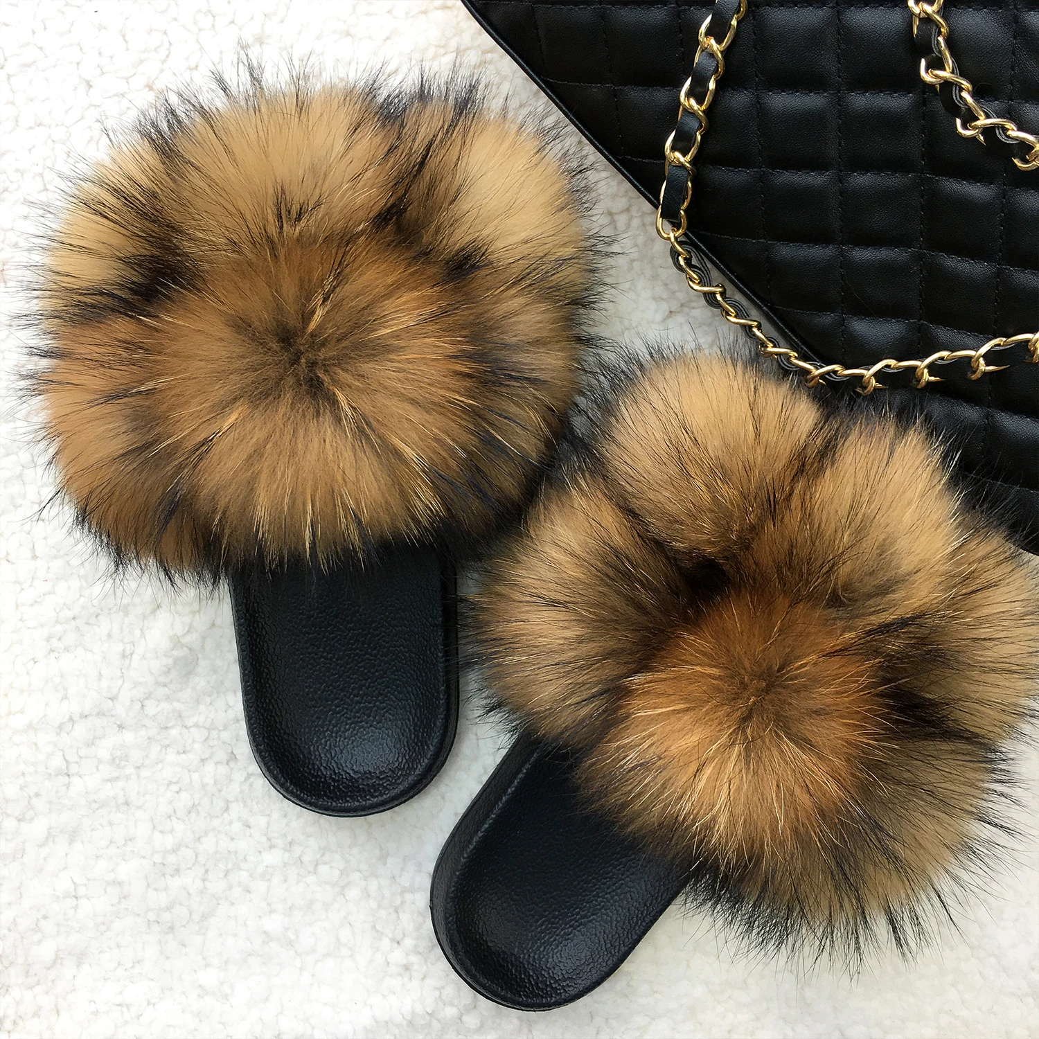 Real Fox Raccoon Fur Slippers Pom Pom Fur Slides Fluffy Flip Flops Plush Fur Ball Slippers Flat Beach Sandals Women House Shoes