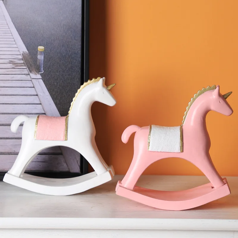 

Nordic Ins Creative Resin Pink Carousel Sculpture Ornaments Home Living Room Desktop Furnishings Crafts Girl Room Shooting Props