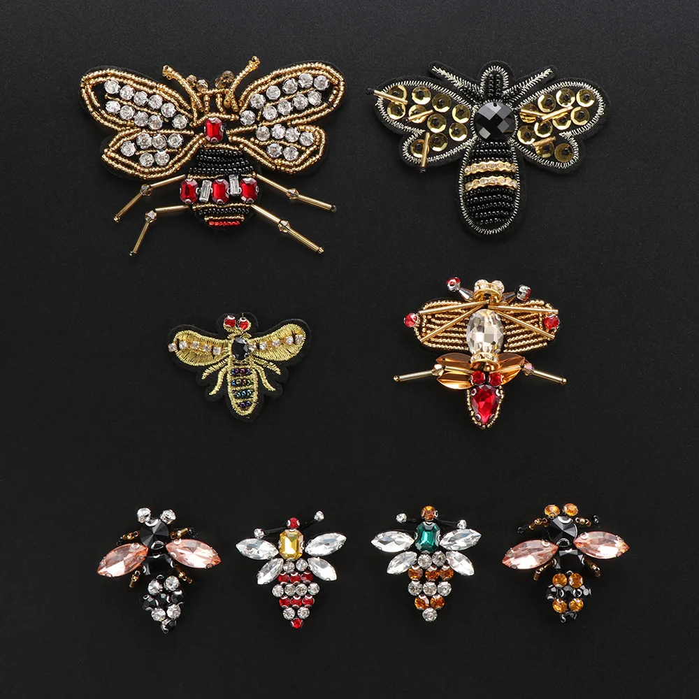 2 Pcs 3D Handmade Rhinestone Bee Beaded Patches Sew On Sequin Embroidery Crystal Applique Cute Clothing Accessories DIY Crafts